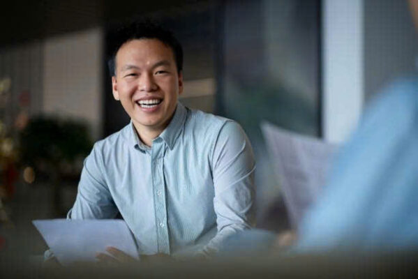 Kỹ thuật tạo nội dung quảng cáo trên Facebook hấp dẫn, thu hút khách hàng mục tiêu và thúc đẩy doanh thu.